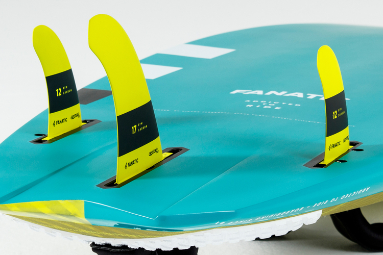toe in side fins